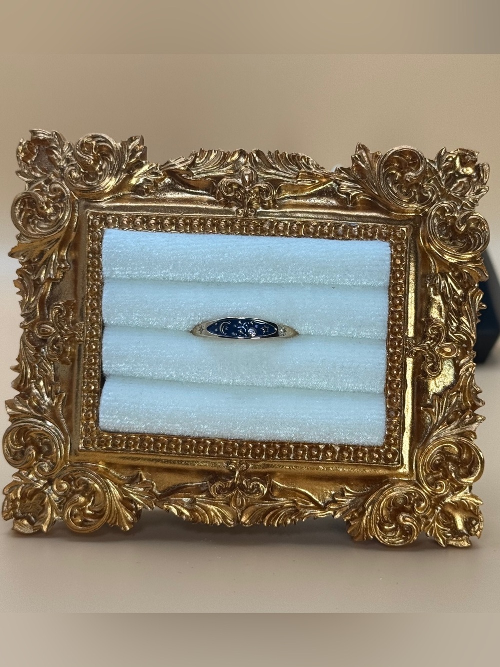 🌙✨ Celestial Star & Moon Gold Tone Ring Size 10